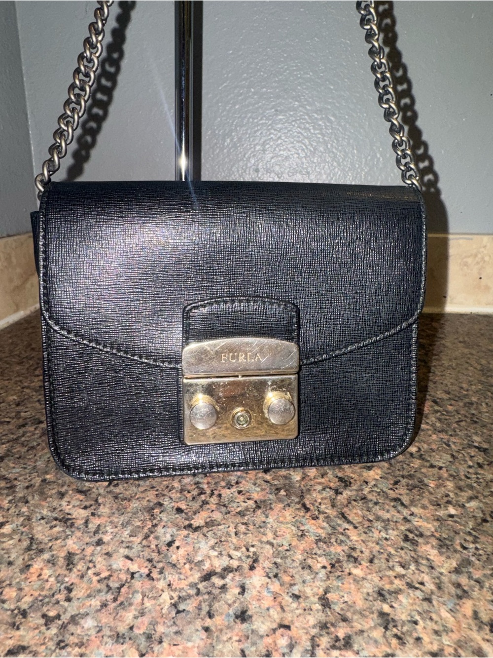 Furla metropolis Black Saffiano Crossbody EUC